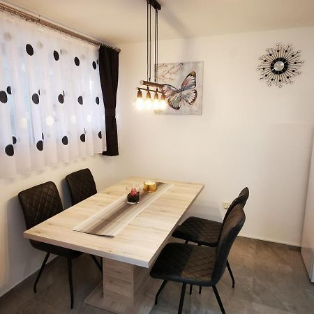 Ema Studio Apartman Károlyváros Kültér fotó