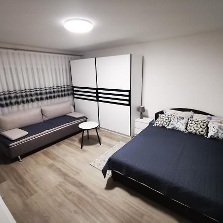 Ema Studio Apartman Károlyváros Kültér fotó