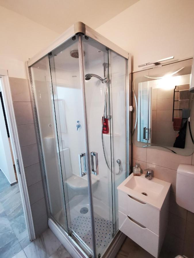 Ema Studio Apartman Károlyváros Kültér fotó