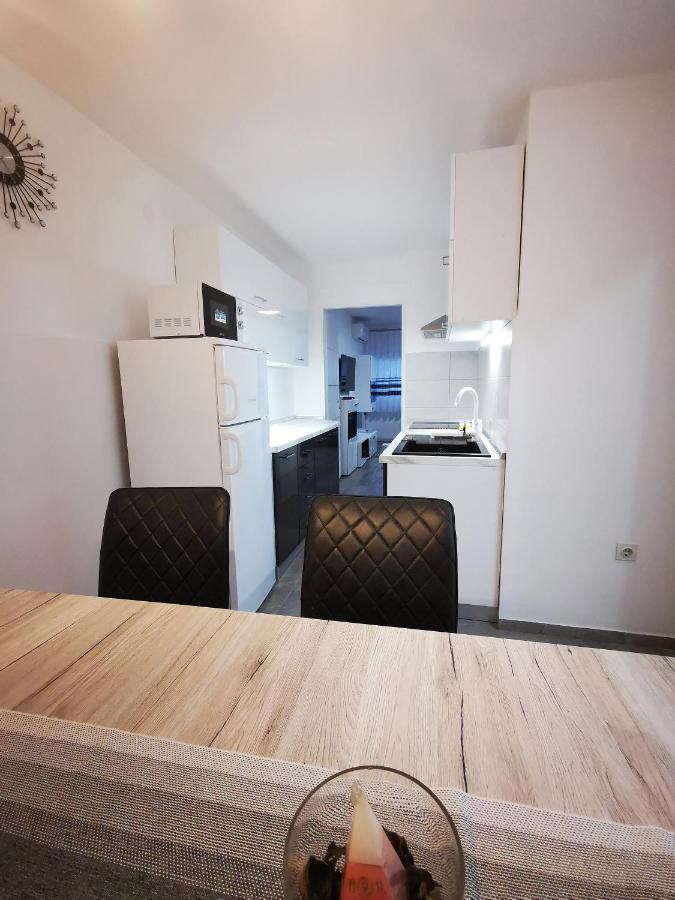 Ema Studio Apartman Károlyváros Kültér fotó
