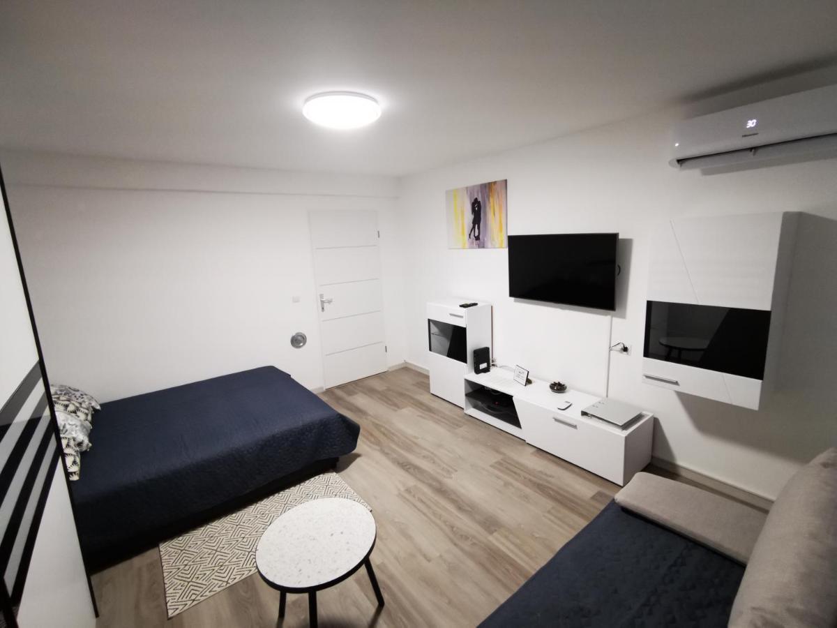 Ema Studio Apartman Károlyváros Kültér fotó