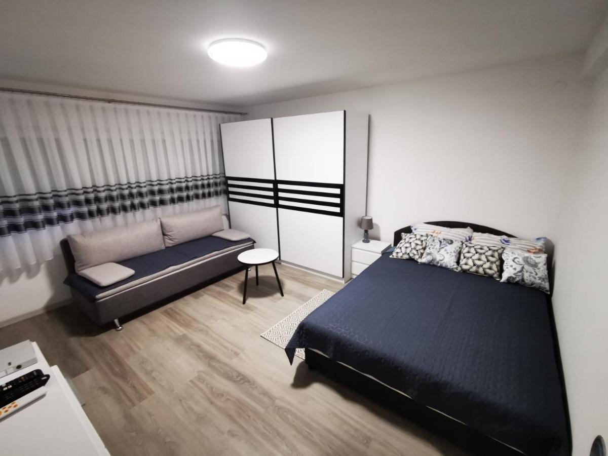 Ema Studio Apartman Károlyváros Kültér fotó